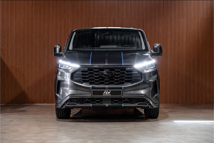 Ford Transit Custom 320 2.0 TDCI 170 PK Sport AWD | ACC | 360 Camera | Trekhaak | Blind Spot | Elek stoelen | CarPlay | Camera | Stoelverwarming | DAB | 3-Zitter | Dealer onderhouden | BPM Vrij
