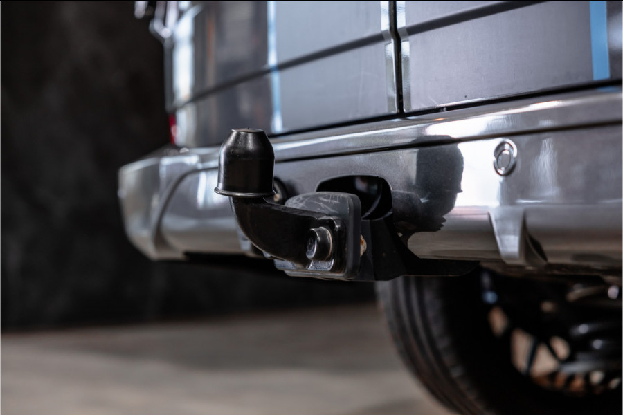 Ford Transit Custom 320 2.0 TDCI 170 PK Sport AWD | ACC | 360 Camera | Trekhaak | Blind Spot | Elek stoelen | CarPlay | Camera | Stoelverwarming | DAB | 3-Zitter | Dealer onderhouden | BPM Vrij