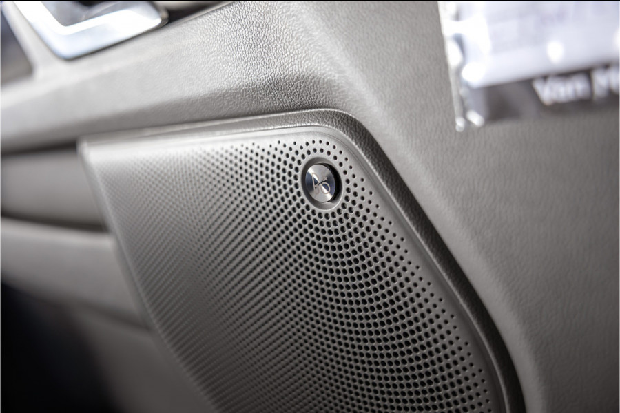 Ford Transit Custom 300 2.0 TDCI L2H1 Sport | L+R Schuifdeur | Bang & Olufsen | ACC | Blind Spot | Elek stoelen | CarPlay | Navigatie | LED | DAB | Stoelverwarming | Trekhaak | Dealer onderhouden | Verlengde fabrieksgarantie | BPM Vrij