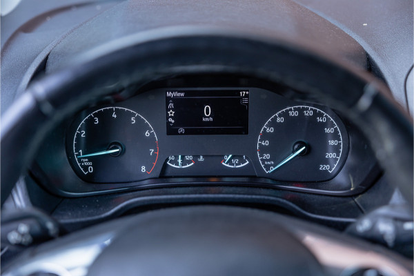 Ford Transit Connect 1.0 Ecoboost L2 | Cruise control | 3-Zitter | Stoelverwarming | PDC V+A | MF Stuur | Airco | Trekhaak | Elek spiegels | DAB | Nieuwe APK