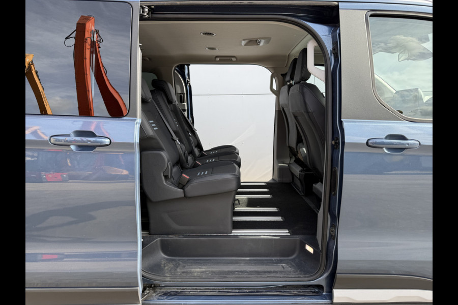 Ford Tourneo Custom 233PK PHEV Prijs Incl. BPM Excl. BTW Automaat 8-Personen Automaat LED B&O Audio Lichtmetalen Velgen PDC Carplay Camera Parkeersensoren Cruise Control