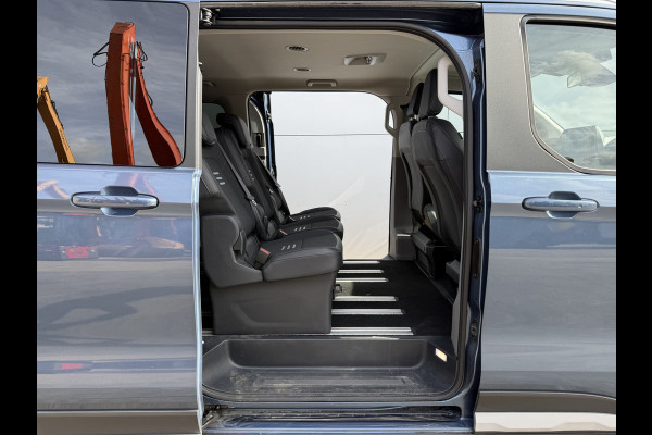 Ford Tourneo Custom 233PK PHEV Prijs Incl. BPM Excl. BTW Automaat 8-Personen Automaat LED B&O Audio Lichtmetalen Velgen PDC Carplay Camera Parkeersensoren Cruise Control