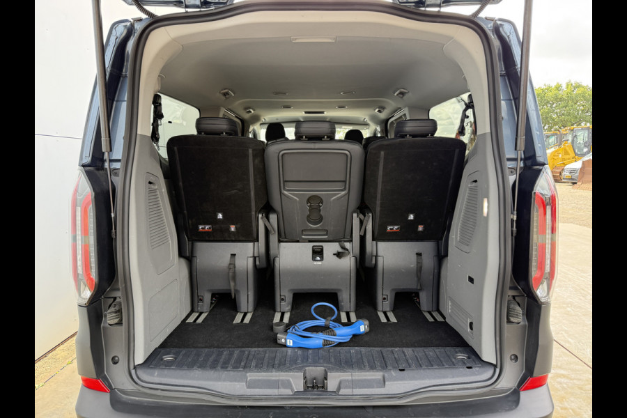Ford Tourneo Custom 233PK PHEV Prijs Incl. BPM Excl. BTW Automaat 8-Personen Automaat LED B&O Audio Lichtmetalen Velgen PDC Carplay Camera Parkeersensoren Cruise Control