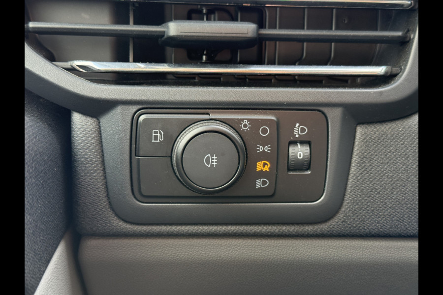 Ford Tourneo Custom 233PK PHEV Prijs Incl. BPM Excl. BTW Automaat 8-Personen Automaat LED B&O Audio Lichtmetalen Velgen PDC Carplay Camera Parkeersensoren Cruise Control