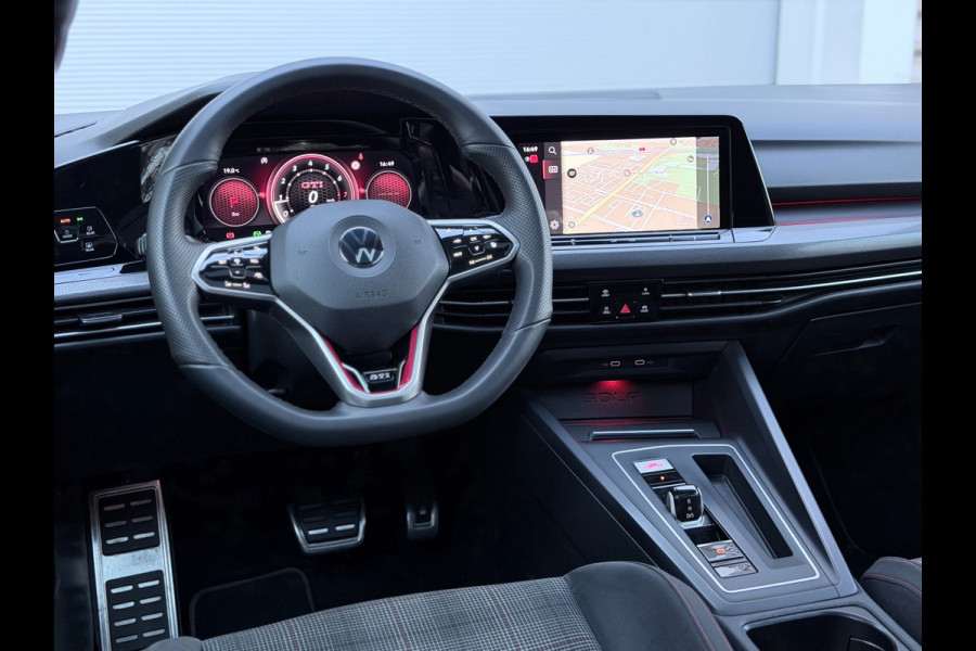 Volkswagen Golf 2.0 TSI GTI Pano/Matrix/Camera