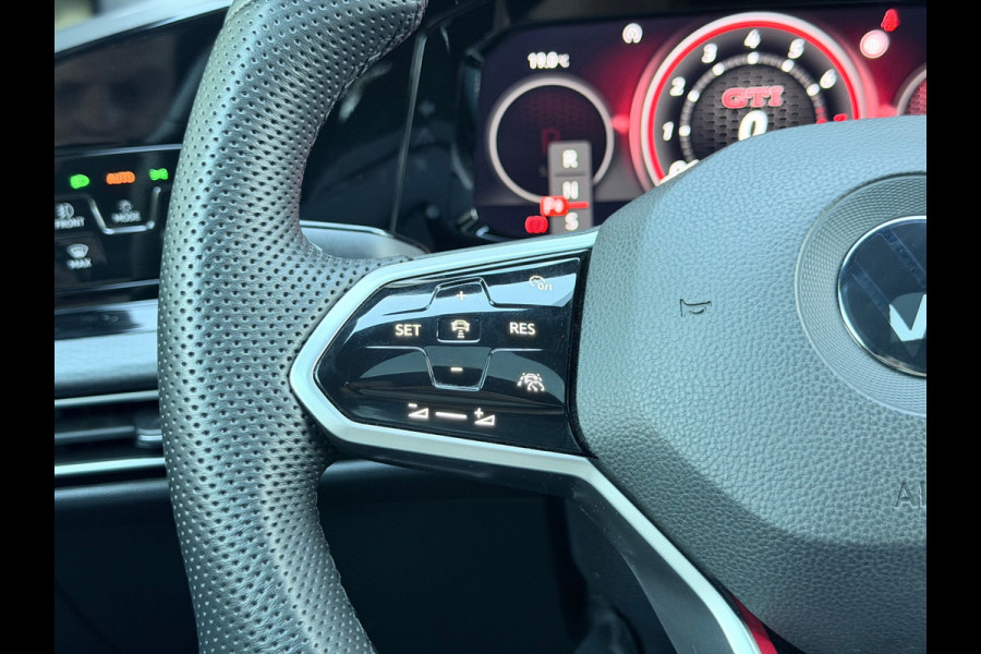 Volkswagen Golf 2.0 TSI GTI Pano/Matrix/Camera