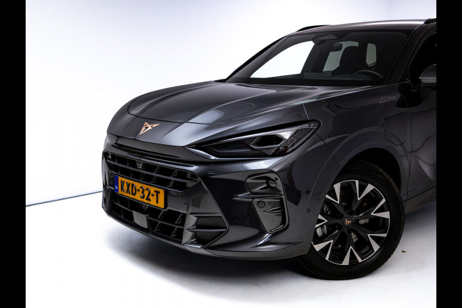 CUPRA Terramar 1.5 TSI e-Hybrid Business| Memory | HuD | 360 Camera | Full Led | Ergo active stoel | Elec. klep | Adap. cruise | Navigatie, Apple carplay/Android auto, Stoel- & Stuurverwarming, All season banden
