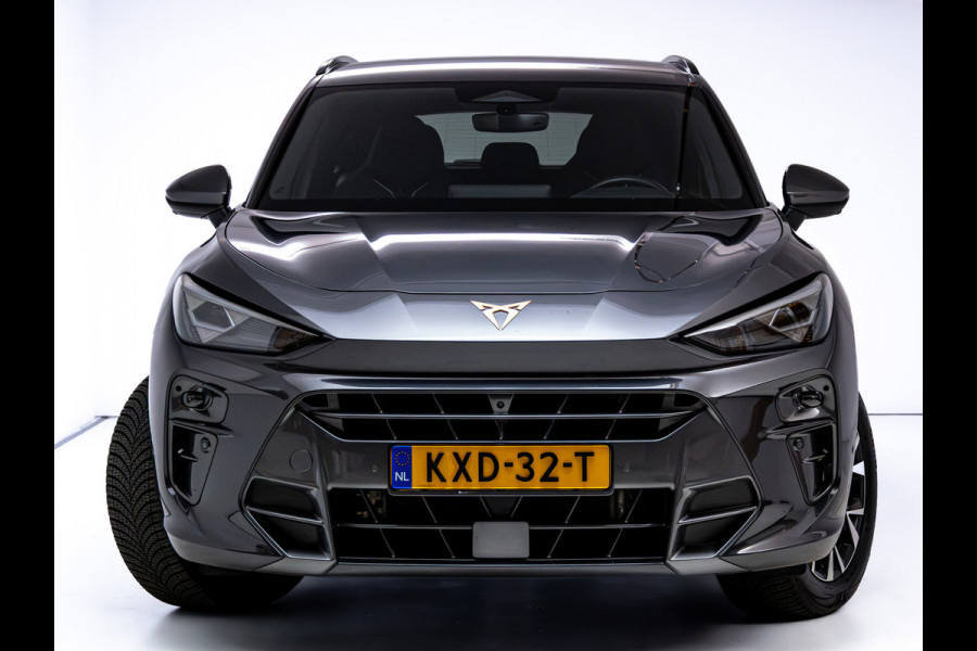 CUPRA Terramar 1.5 TSI e-Hybrid Business| Memory | HuD | 360 Camera | Full Led | Ergo active stoel | Elec. klep | Adap. cruise | Navigatie, Apple carplay/Android auto, Stoel- & Stuurverwarming, All season banden
