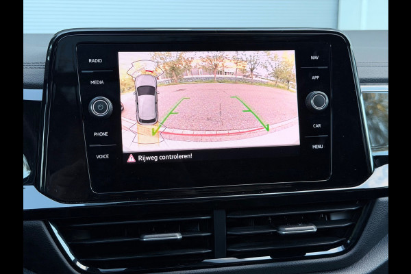 Volkswagen T-Roc 1.5 TSI R-Line Pano/Keyless/Camera