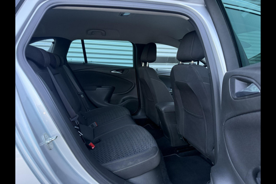 Opel Astra Sports Tourer 1.4 Turbo Online Edition 2e Eigenaar|Navi|Trekhaak|Clima|Cruise|Carplay|PDC|Elek ramen|N.A.P|APK tot 01-2027