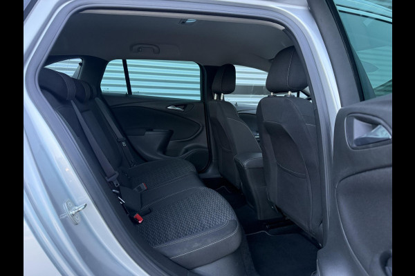 Opel Astra Sports Tourer 1.4 Turbo Online Edition 2e Eigenaar|Navi|Trekhaak|Clima|Cruise|Carplay|PDC|Elek ramen|N.A.P|APK tot 01-2027