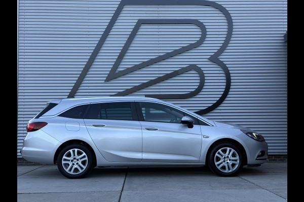 Opel Astra Sports Tourer 1.4 Turbo Online Edition 2e Eigenaar|Navi|Trekhaak|Clima|Cruise|Carplay|PDC|Elek ramen|N.A.P|APK tot 01-2027