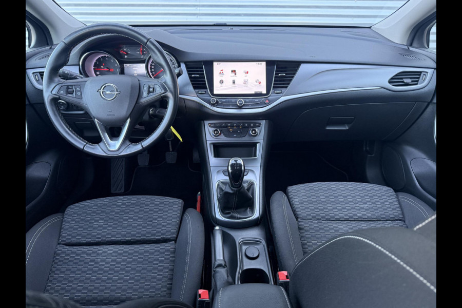 Opel Astra Sports Tourer 1.4 Turbo Online Edition 2e Eigenaar|Navi|Trekhaak|Clima|Cruise|Carplay|PDC|Elek ramen|N.A.P|APK tot 01-2027