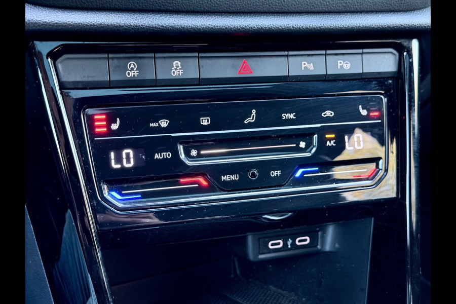 Volkswagen T-Roc 2.0 TSI 4Motion R Akra/Memory/Pano/IQ.Light