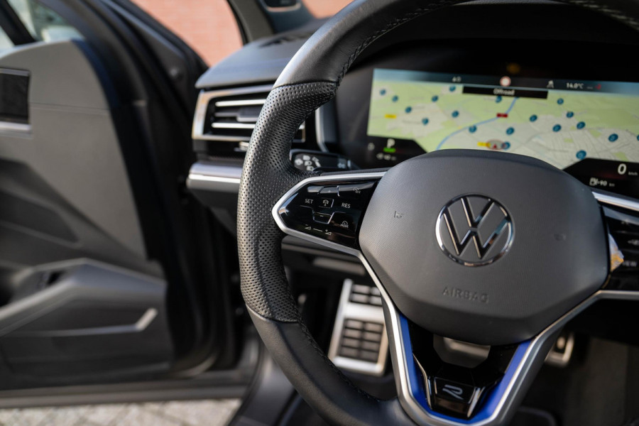 Volkswagen Touareg 3.0 TSI eHybrid R 4M Puglia MATLAK DynAudio