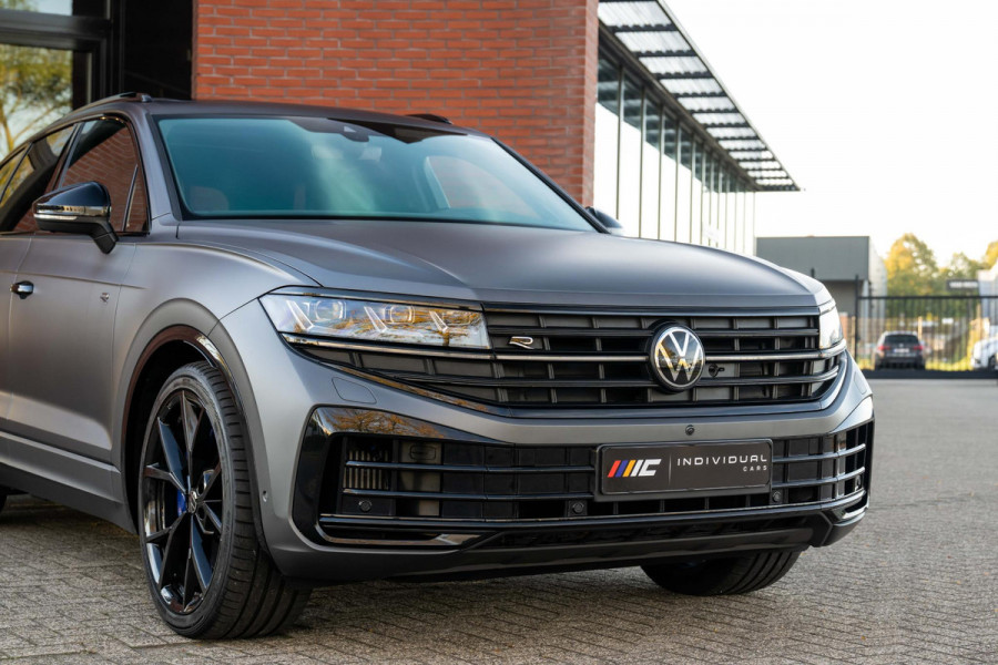 Volkswagen Touareg 3.0 TSI eHybrid R 4M Puglia MATLAK DynAudio