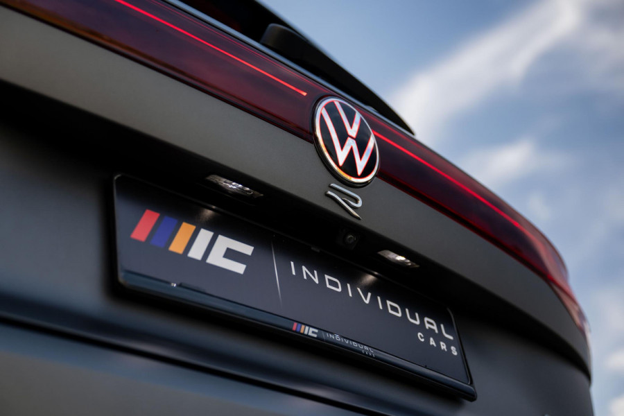 Volkswagen Touareg 3.0 TSI eHybrid R 4M Puglia MATLAK DynAudio