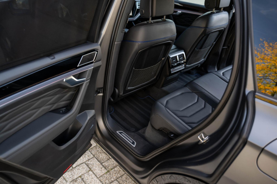 Volkswagen Touareg 3.0 TSI eHybrid R 4M Puglia MATLAK DynAudio