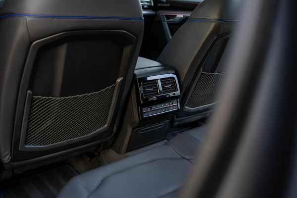 Volkswagen Touareg 3.0 TSI eHybrid R 4M Puglia MATLAK DynAudio