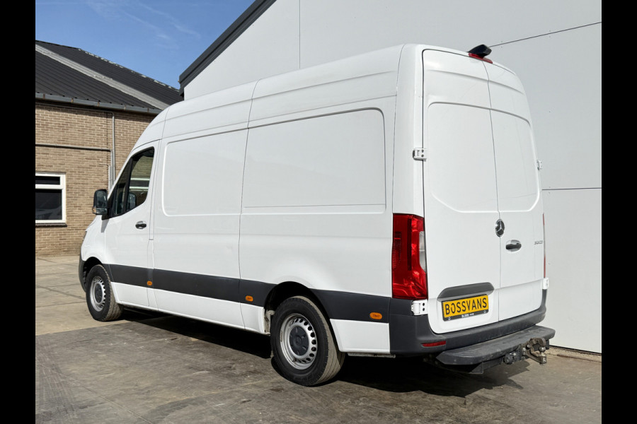 Mercedes-Benz Sprinter 315 1.9 CDI Automaat L2H2 Trekhaak Climate Control Cruise Control Camera Carplay