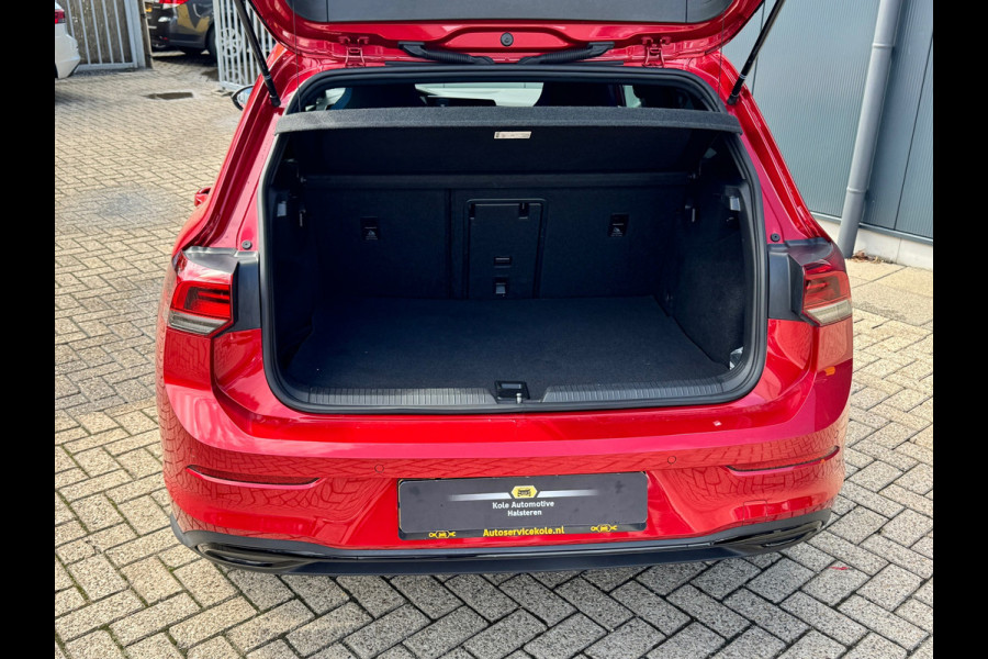 Volkswagen Golf 1.4 eHybrid GTE Black Style* ParkeerCamera * Side Assist * Stuurverwarming *