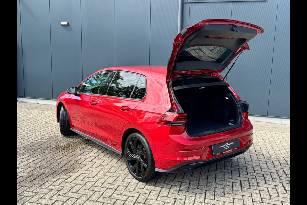 Volkswagen Golf 1.4 eHybrid GTE Black Style* ParkeerCamera * Side Assist * Stuurverwarming *
