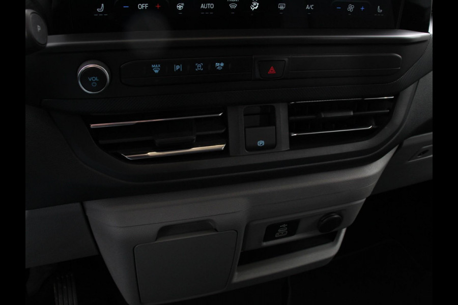 Ford E-Transit Custom 340 L2H1 Limited 65 kWh 8 persoons Automaat Cruise Control Airco Lichtmetalen Velgen