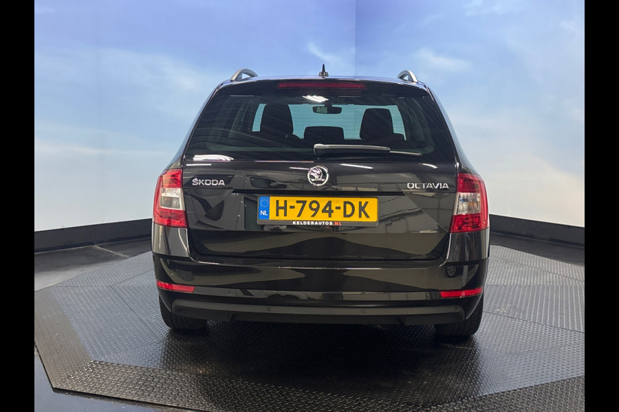 Škoda Octavia Combi 1.0 TSI Greentech Business Edition, Carplay, Navi