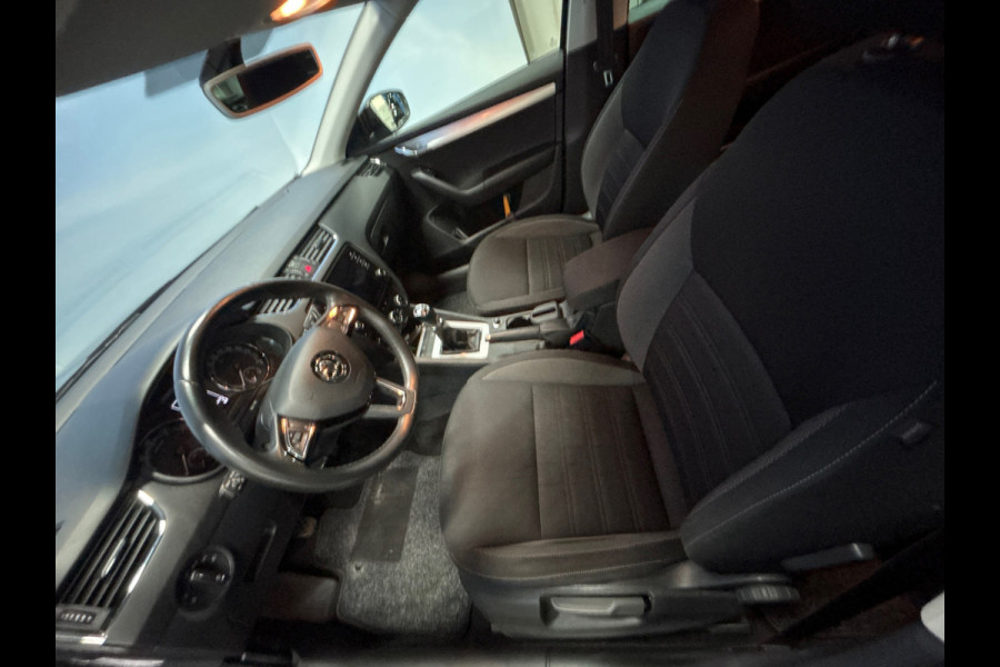 Škoda Octavia Combi 1.0 TSI Greentech Business Edition, Carplay, Navi