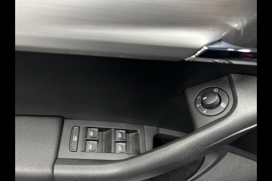Škoda Octavia Combi 1.0 TSI Greentech Business Edition, Carplay, Navi