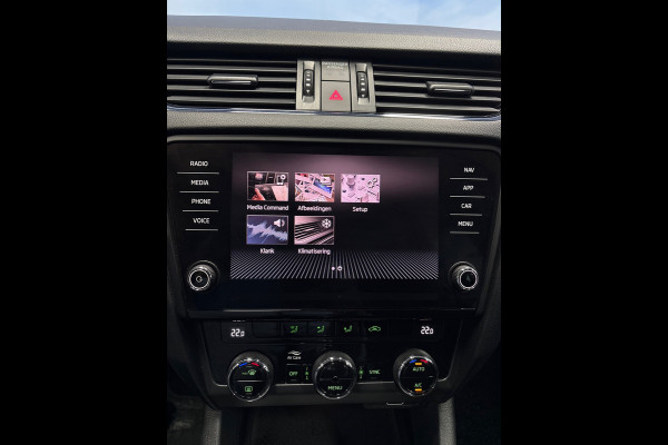Škoda Octavia Combi 1.0 TSI Greentech Business Edition, Carplay, Navi