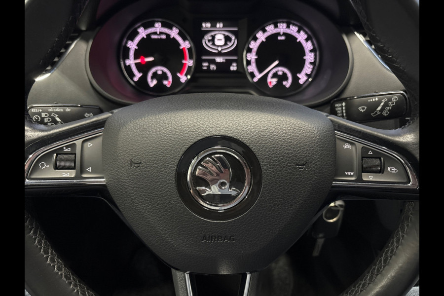 Škoda Octavia Combi 1.0 TSI Greentech Business Edition, Carplay, Navi