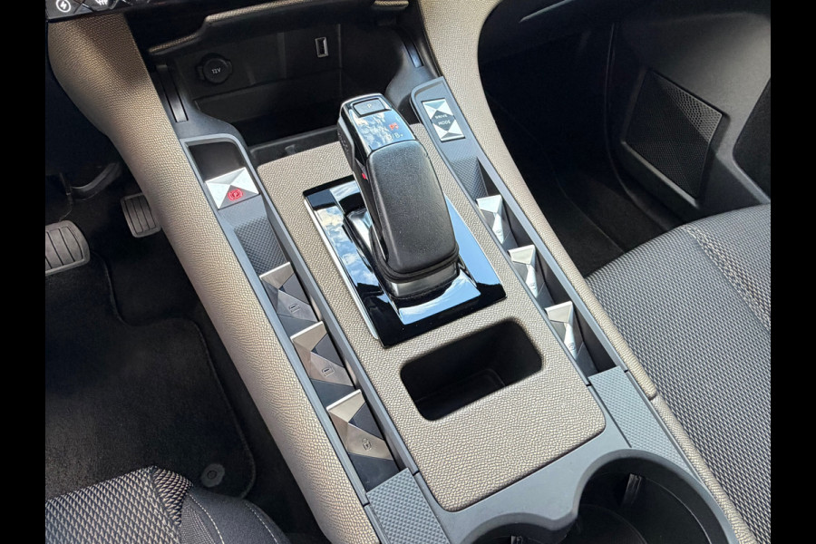 DS 7 Crossback E-Tense Business 225 Pk | Navigatie | Cruise | 360 Camera | Clima | 19".