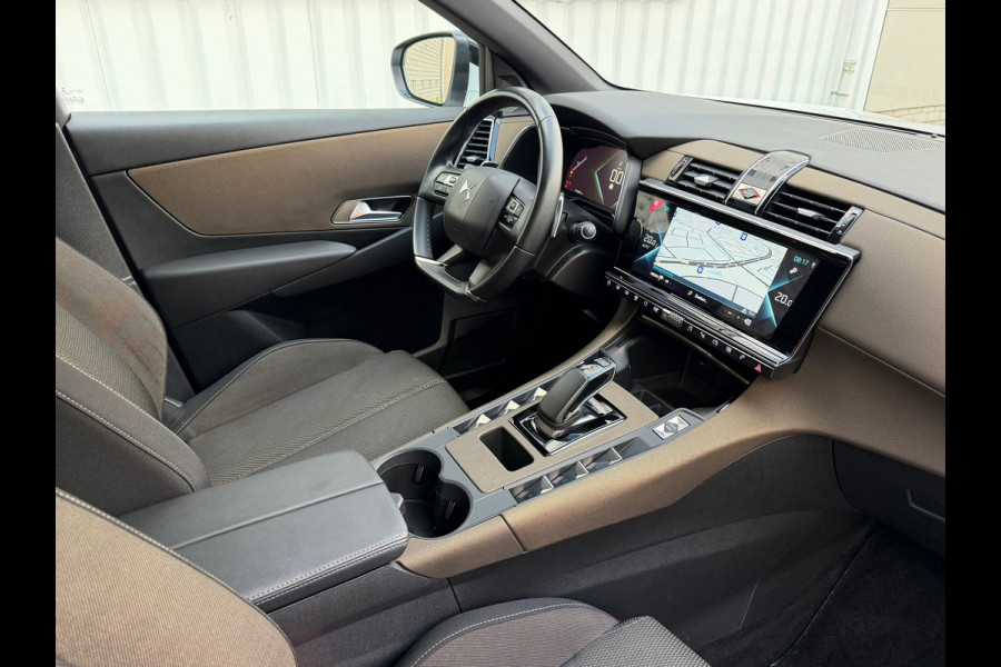 DS 7 Crossback E-Tense Business 225 Pk | Navigatie | Cruise | 360 Camera | Clima | 19".