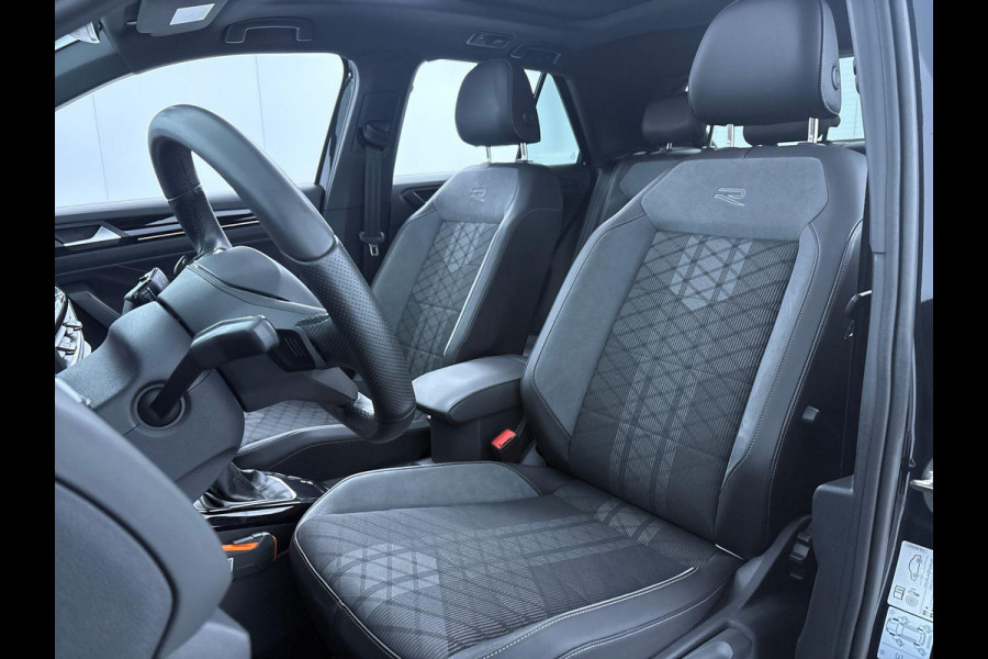 Volkswagen T-Roc 1.5 TSI R-Line Edition 150 PK DSG | Verlangde garantie | Panorama dak | Matrix koplampen | Trekhaak | Keyless |