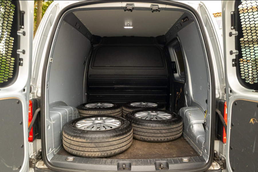 Volkswagen Caddy 2.0 TDI L1H1 BMT Trendline Airco I Navigatie I 17 Inch I Bluetooth I Android I CarPlay I NL Caddy I NAP