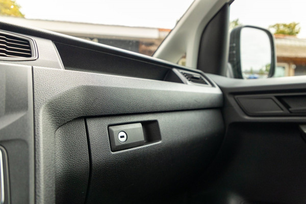 Volkswagen Caddy 2.0 TDI L1H1 BMT Trendline Airco I Navigatie I 17 Inch I Bluetooth I Android I CarPlay I NL Caddy I NAP