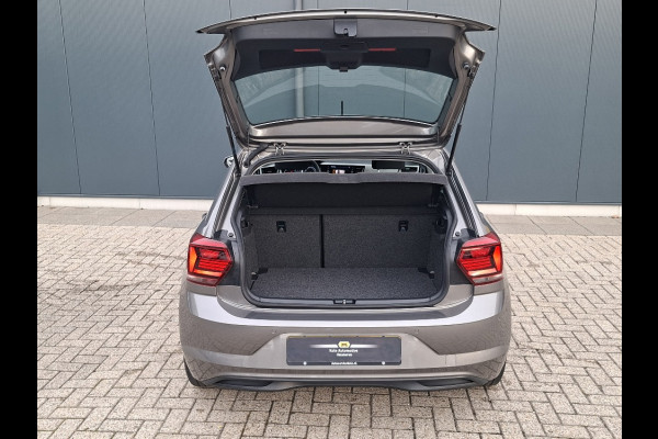 Volkswagen Polo 1.0 TSI Comfortline * Navigatiesysteem * 37.000KM! * Cruise control * LM Velgen *