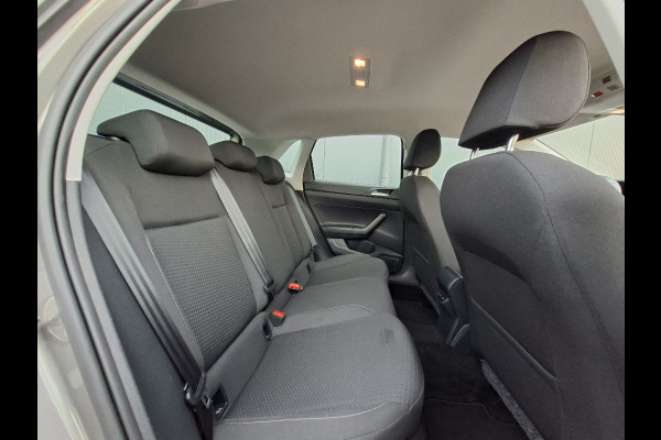 Volkswagen Polo 1.0 TSI Comfortline * Navigatiesysteem * 37.000KM! * Cruise control * LM Velgen *