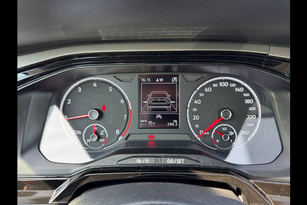 Volkswagen Polo 1.0 TSI Comfortline * Navigatiesysteem * 37.000KM! * Cruise control * LM Velgen *