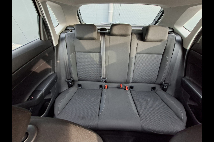 Volkswagen Polo 1.0 TSI Comfortline * Navigatiesysteem * 37.000KM! * Cruise control * LM Velgen *