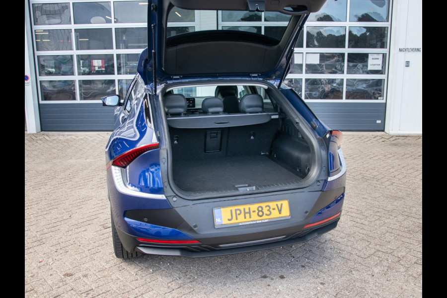 Kia Ev6 Air 84 kWh l Stoel Stuur verwarming l Camera l Navi l SOH 99,2%