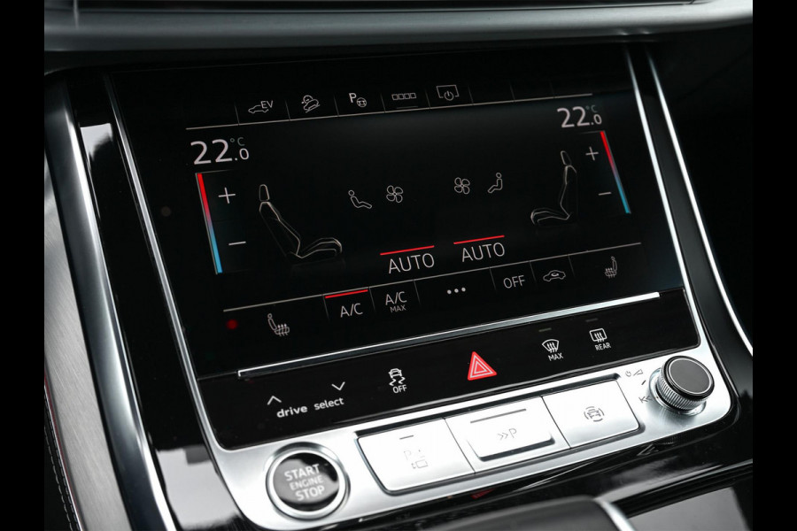 Audi Q8 55 TFSI e quattro Pro Line S | Panoramadak | NL-Auto | Dealeronderhouden | B&O | 360 Camera | Luchtvering | Adaptieve Cruise | Memory-Seats | Ambiance Interieur | Trekhaak | Stoelverwarming |