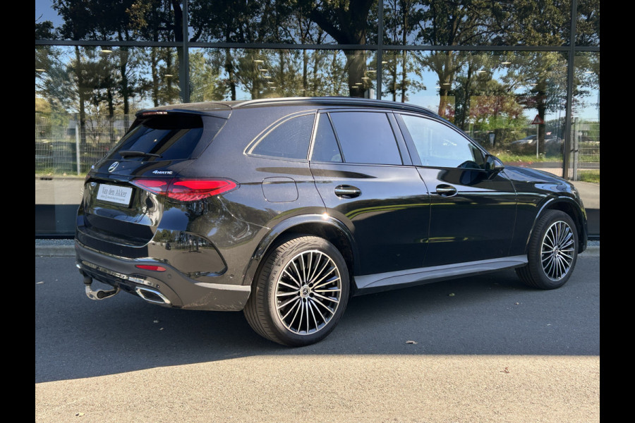 Mercedes-Benz GLC 300e AMG 4Matic // Trekhaak // Memory // 360 Camera // Panoramadak // Digital Light // Night pakket // Keyless // Augmented