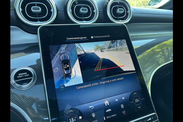 Mercedes-Benz GLC 300e AMG 4Matic // Trekhaak // Memory // 360 Camera // Panoramadak // Digital Light // Night pakket // Keyless // Augmented