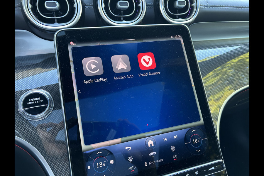 Mercedes-Benz GLC 300e AMG 4Matic // Trekhaak // Memory // 360 Camera // Panoramadak // Digital Light // Night pakket // Keyless // Augmented