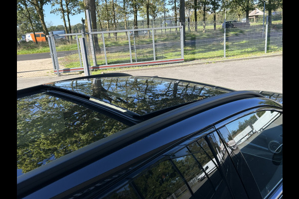 Mercedes-Benz GLC 300e AMG 4Matic // Trekhaak // Memory // 360 Camera // Panoramadak // Digital Light // Night pakket // Keyless // Augmented