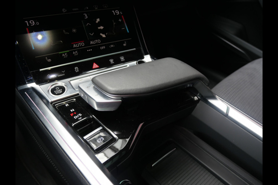 Audi e-tron Sportback 55 QUATTRO S-EDITION 95 kWh | COMPETITION | PANO | TREKHAAK | B&O | CAMERA SPIEGELS!!