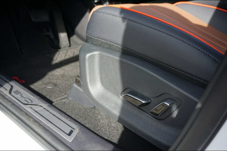 BYD SEAL U 1.5 DM-i FWD Boost BRUINE BEKLEDING | 6JR GARANTIE | 218PK | NIEUW!