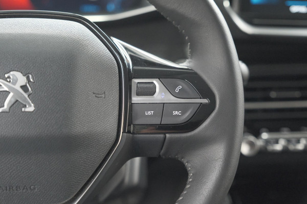 Peugeot 208 PureTech 100 Allure Pack | Camera | Apple Carplay | Parkeersensoren | Navigatie